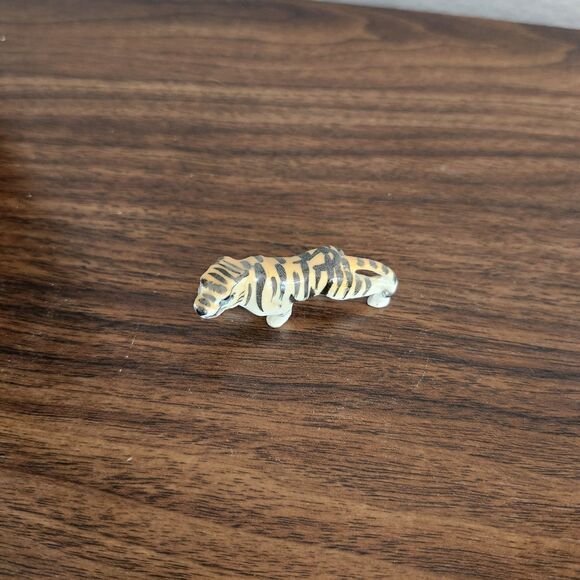 Little Critterz Porcelain Animals Miniature Sumatran Tiger Figurine Sunda - Picture 1 of 5